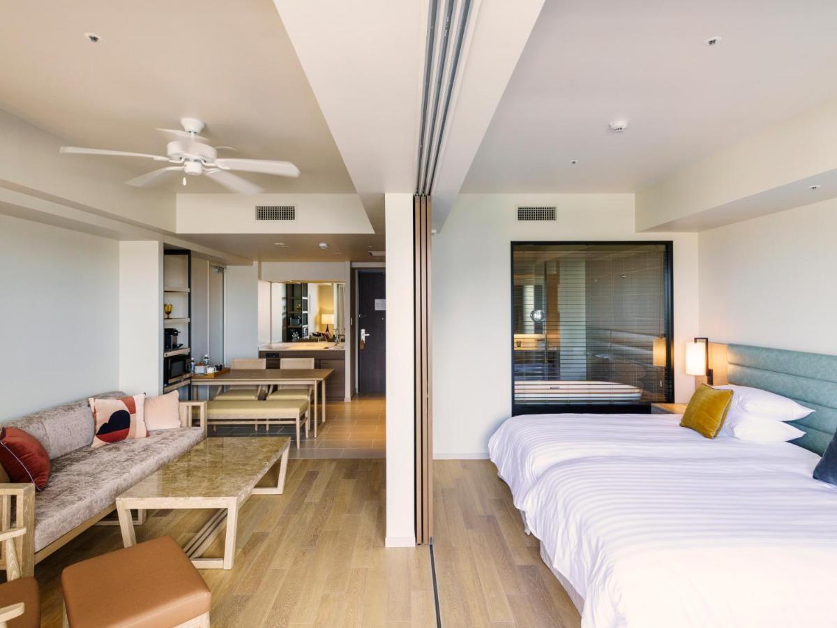 Mb Gallery Chatan By The Terrace Hotels Luaran gambar